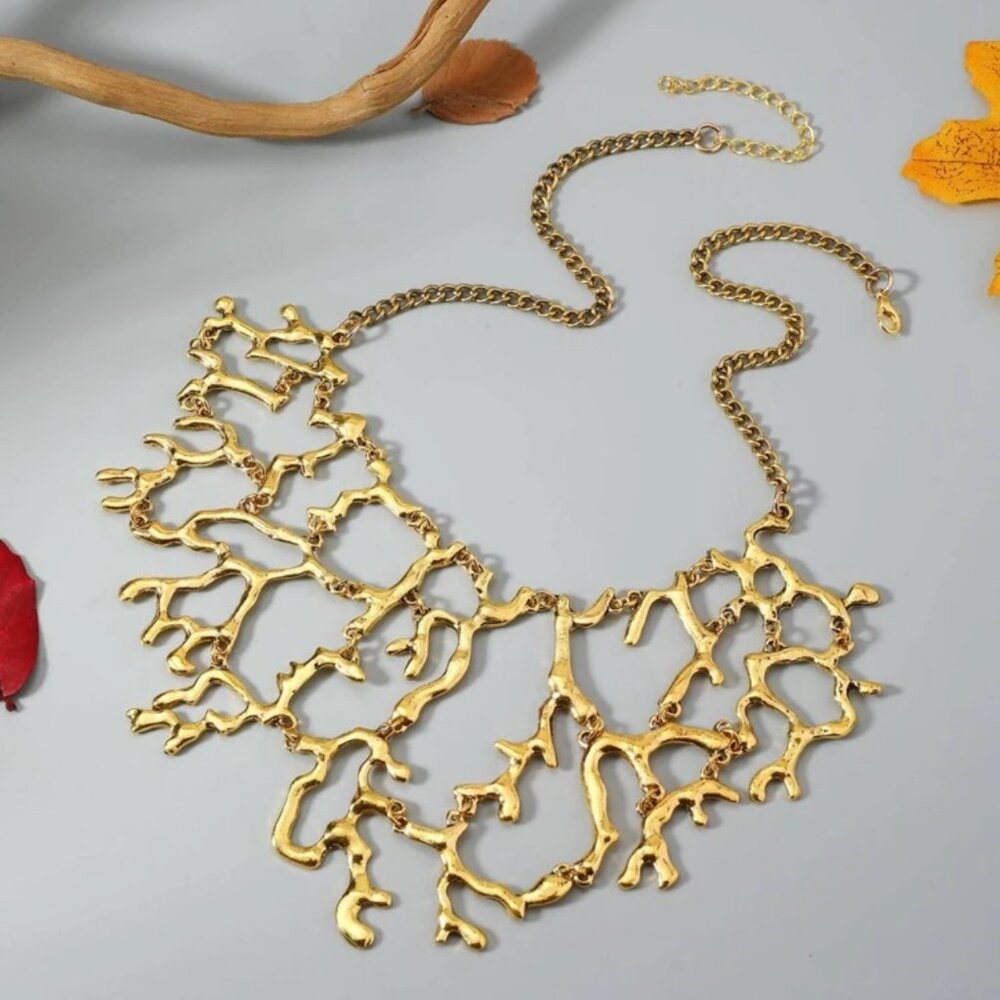 Family Statement SHIVE Necklace  2025 - Picture 9 of 12